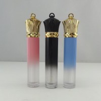 Popular wholesale gold crown lip gloss containers plastic